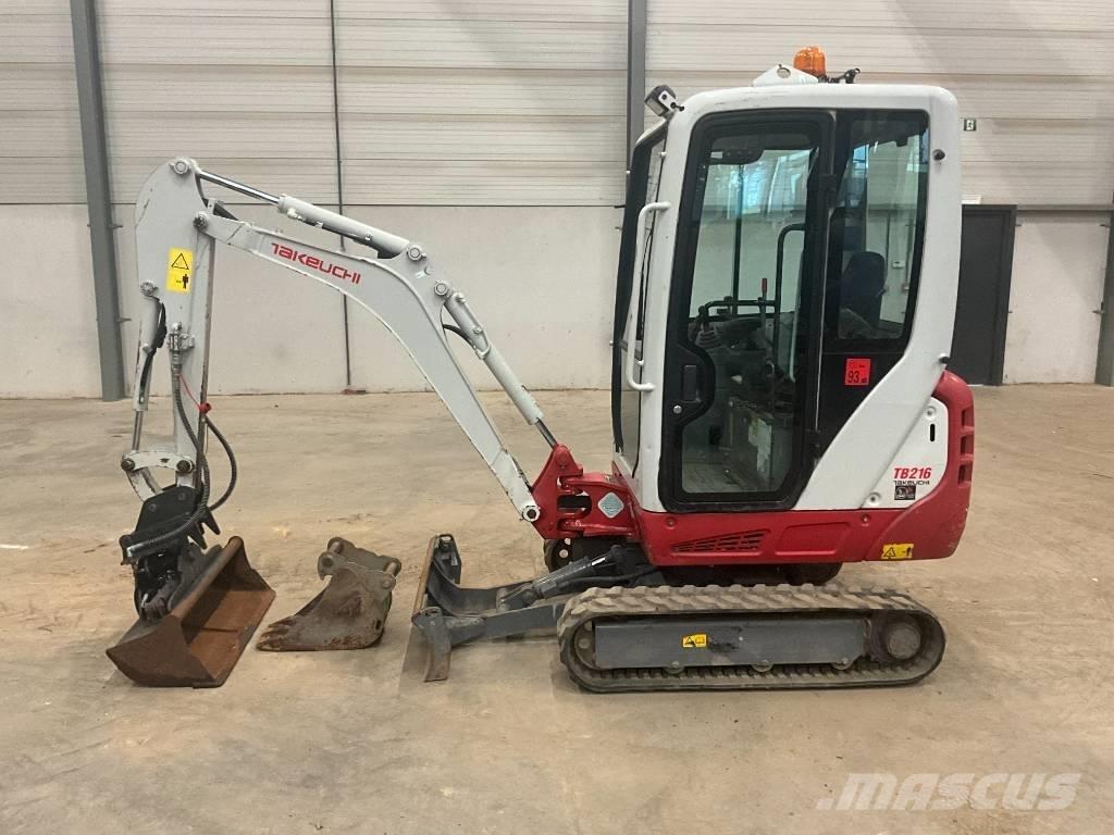 Takeuchi TB 216 小型挖掘机