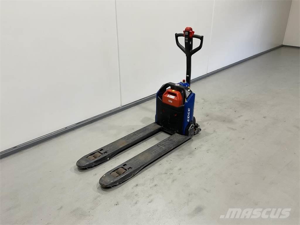 NH SKP1500E 手摇升降机