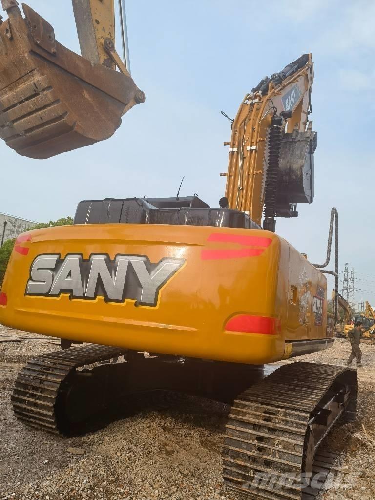 Sany SY 215 C 中型挖掘机