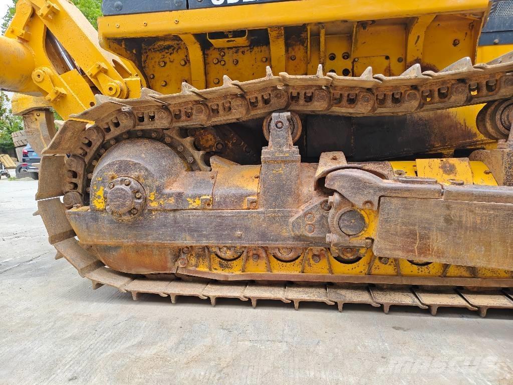 Shantui SD22 履带式推土机