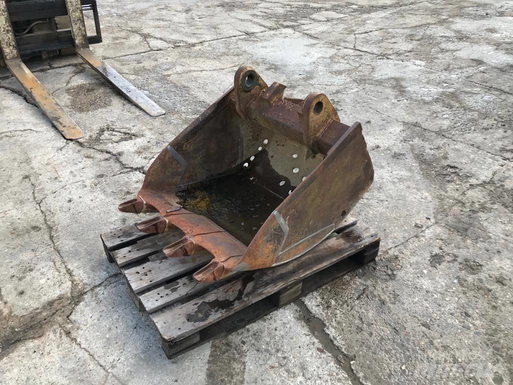 Poclain tx45 中型挖掘机