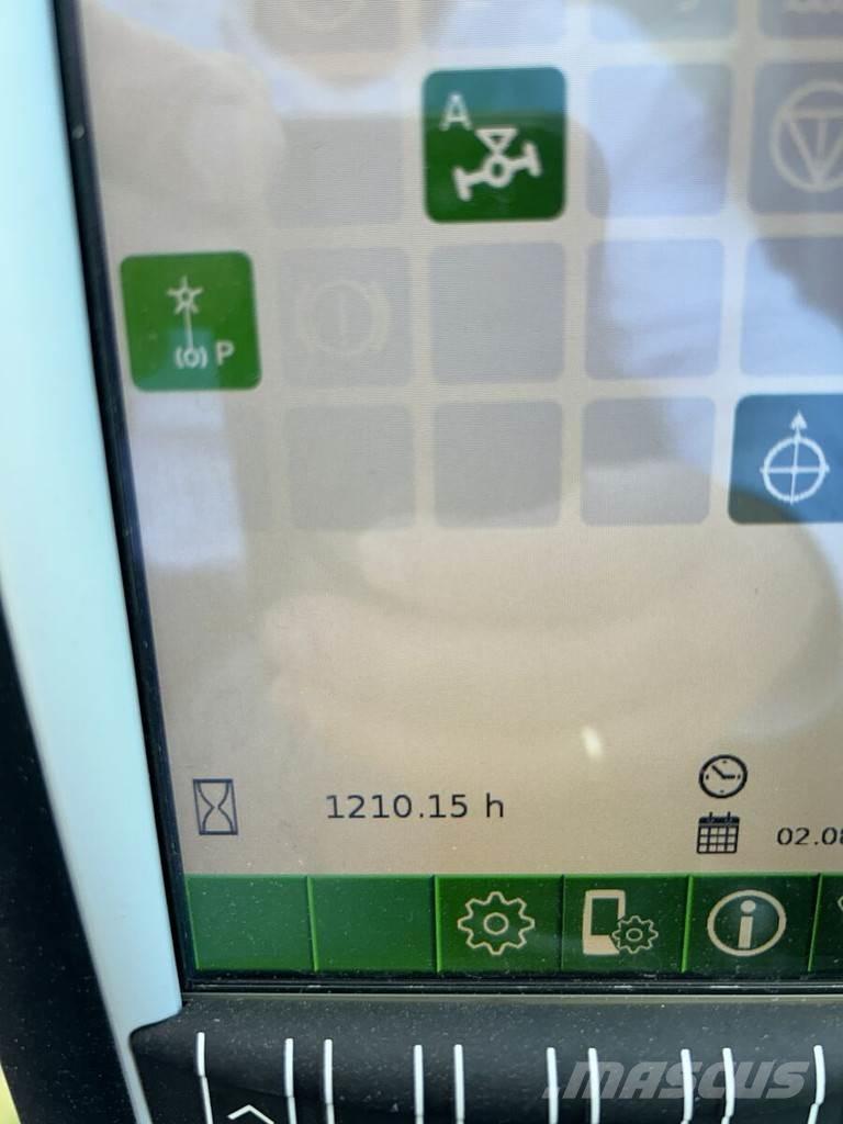 Sennebogen 825MET5 工业挖掘机