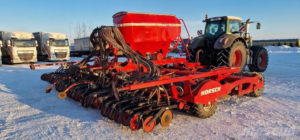 Horsch Pronto 8 DC 条播机