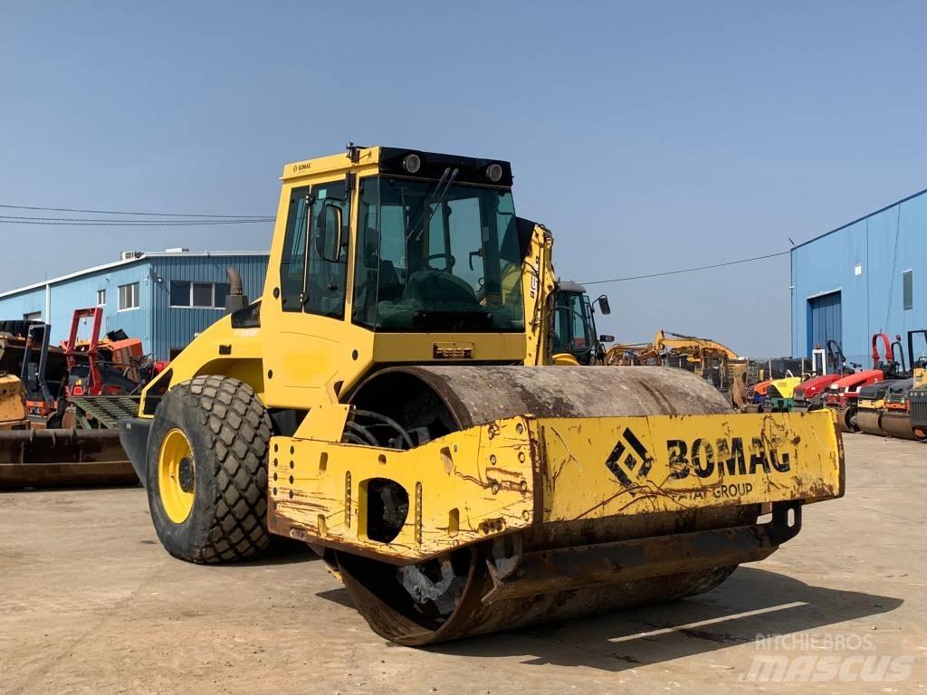 Bomag BW 219 D H-4 单轮压路机