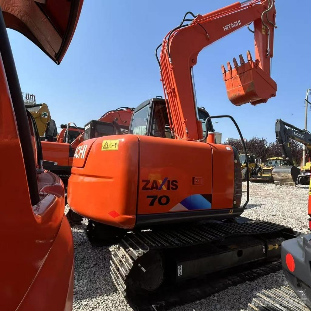 Hitachi ZX 70 履带挖掘机