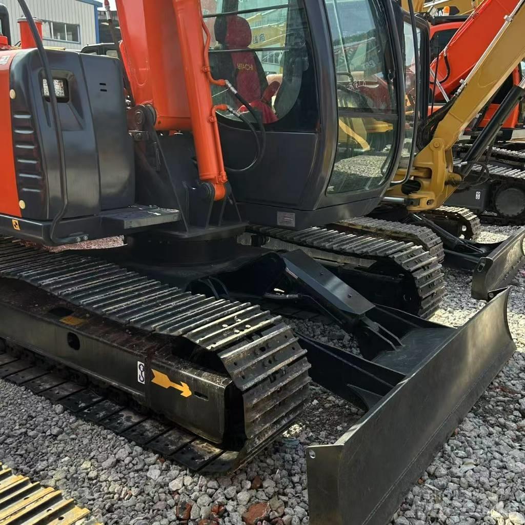 Hitachi ZX 70 履带挖掘机