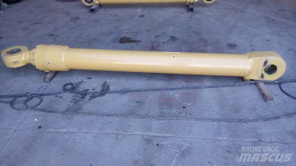 CAT 375 液压