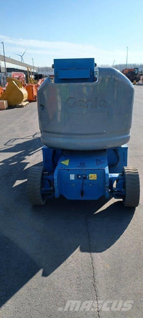 GENIE Z-40/23N RJ 曲臂高空工作平台
