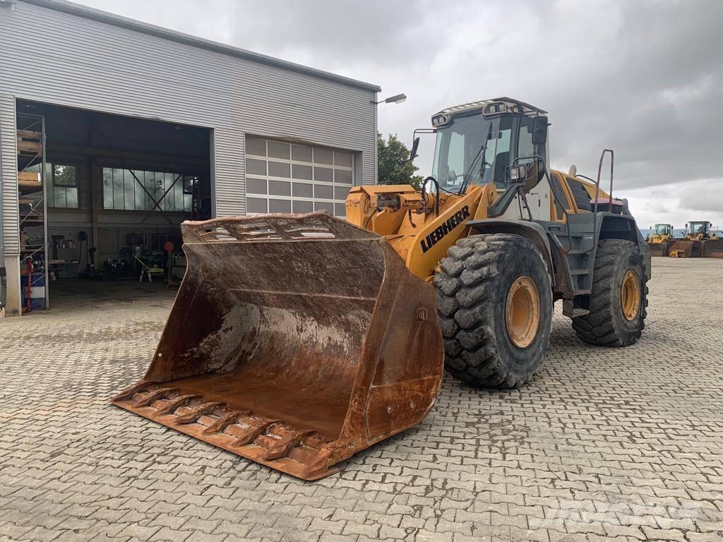 Liebherr L 576 轮式装载机