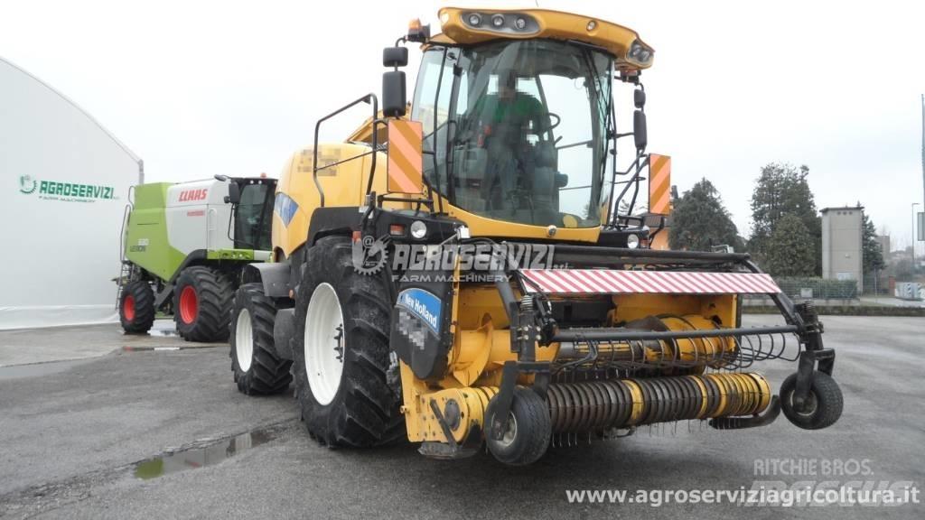 New Holland FR 9060 自走式青贮饲料收割机