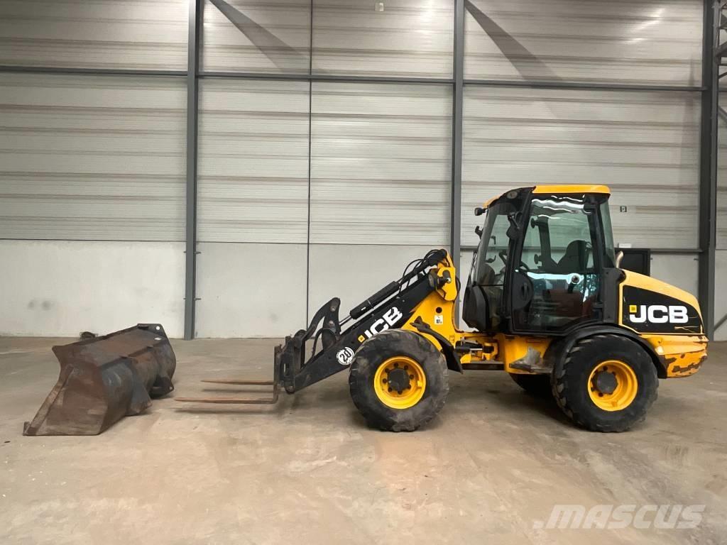 JCB 406 B 轮式装载机