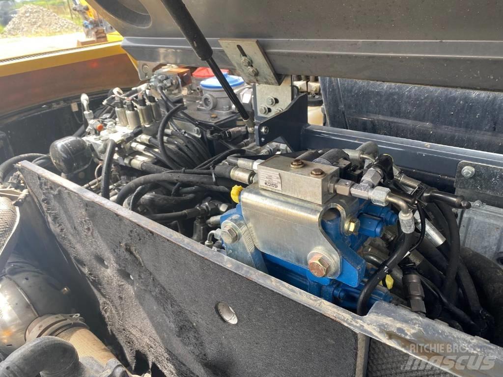 Yanmar SV 120 履带挖掘机