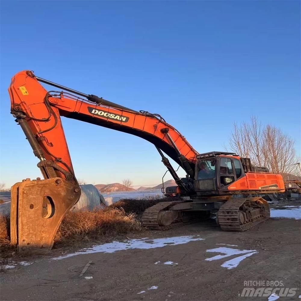 Doosan DX150LC-9C 履带挖掘机