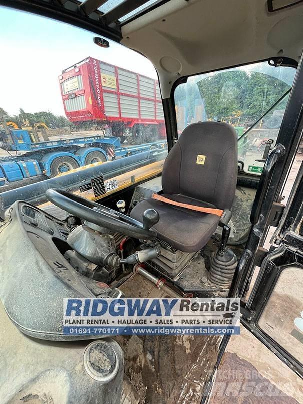 JCB 540-140 伸缩臂叉装车|叉装车