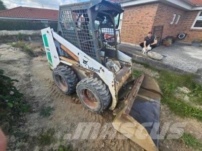 Bobcat 645 滑移装载机