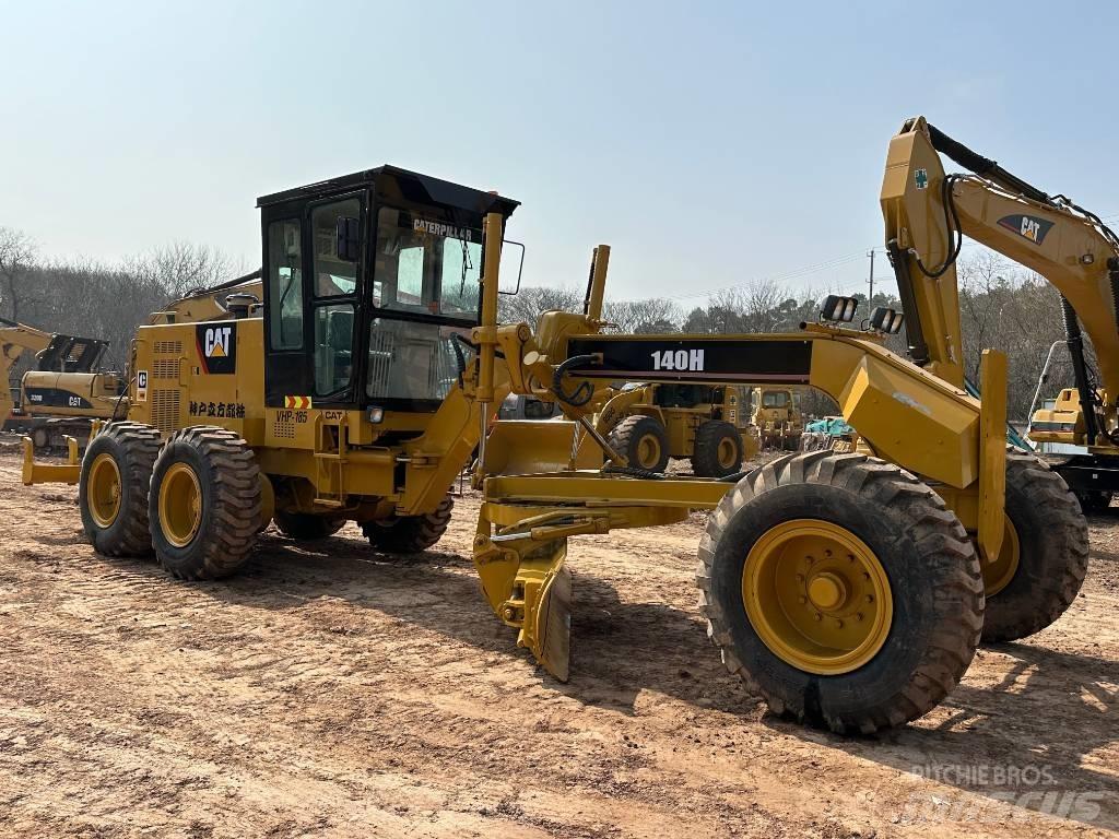 CAT 140 H 平地机/推土机