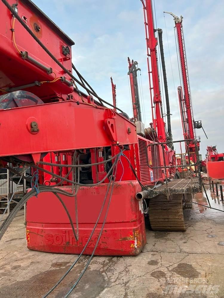 Soilmec SR70 打桩机