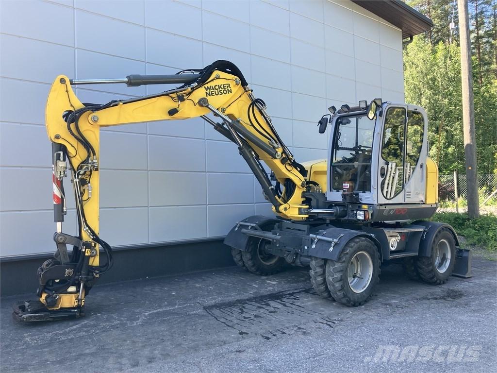 Wacker Neuson EW 100 轮式挖掘机