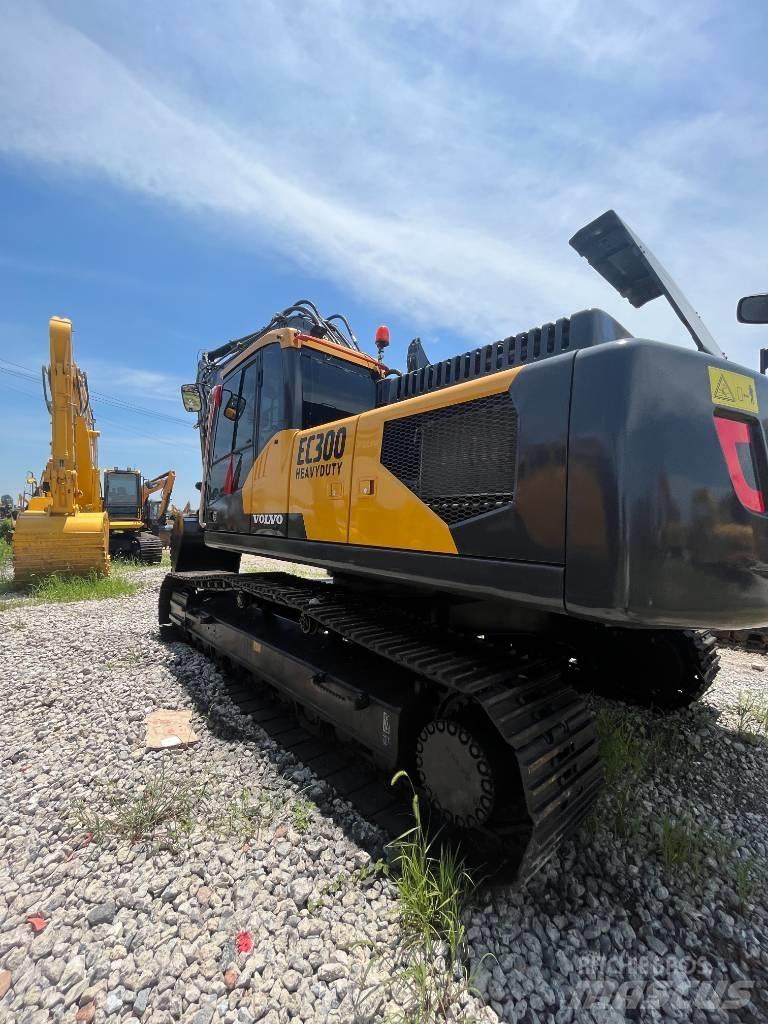 Volvo EC 300 履带挖掘机