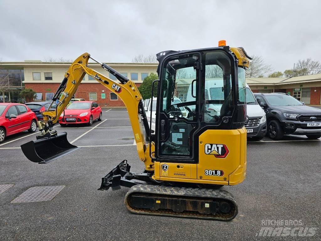 CAT 301.8 小型挖掘机