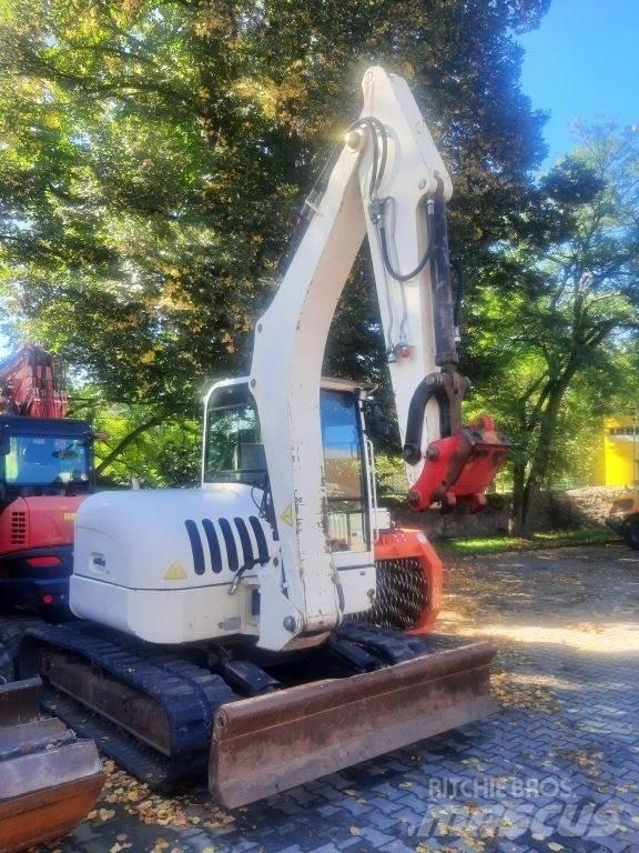Terex TC75 小型挖掘机