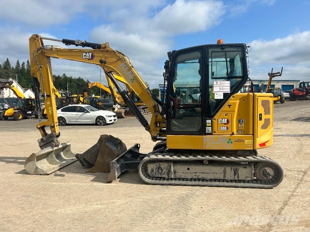 CAT 306 CR 小型挖掘机