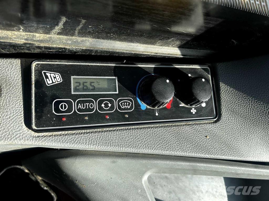 JCB HD110WT SV 中型挖掘机