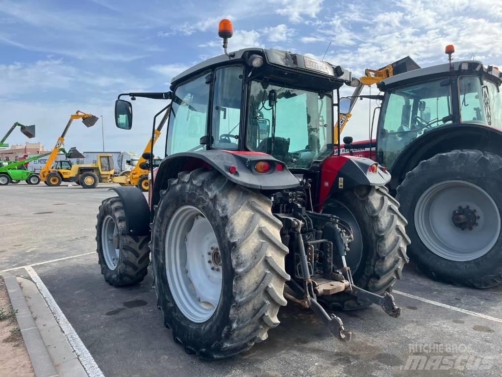 Massey Ferguson 5711 拖拉机/农用车