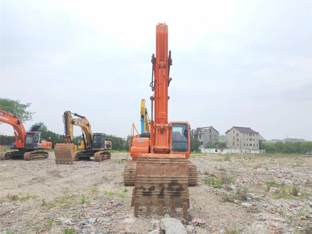 Doosan DH 300 LC-7 履带挖掘机