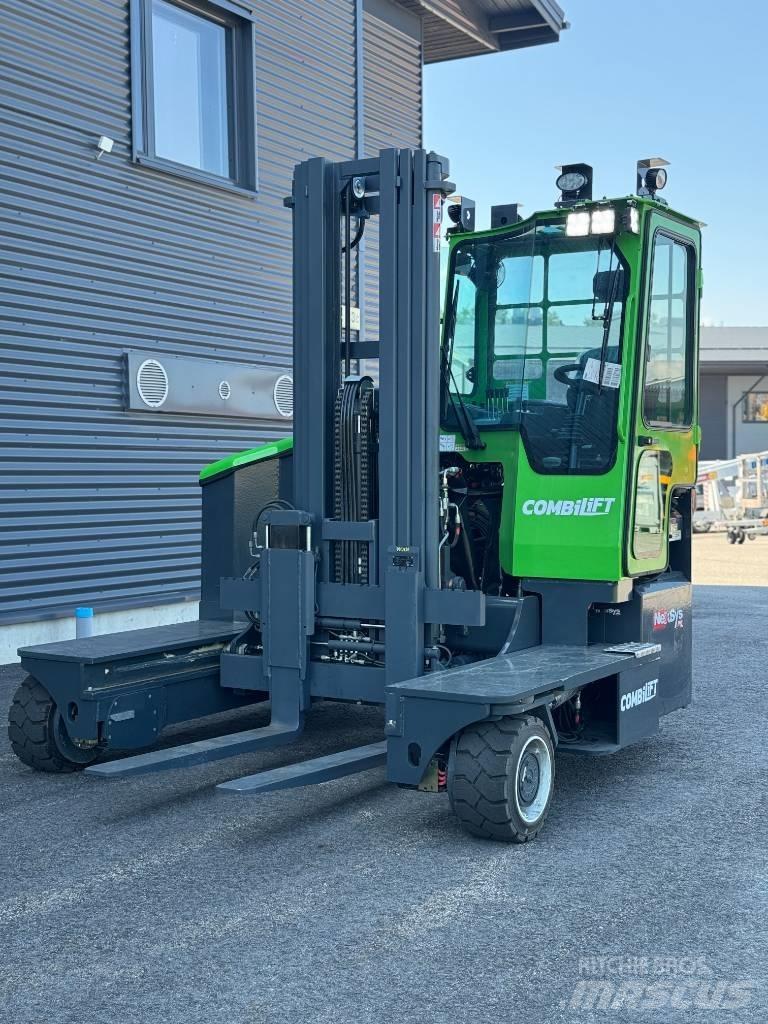 Combilift C 4000 ET 四轮前移式叉车