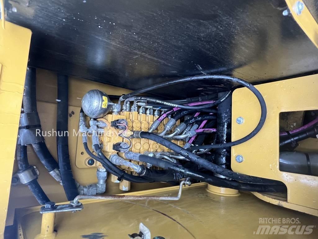 CAT CAT305.5E2 履带挖掘机