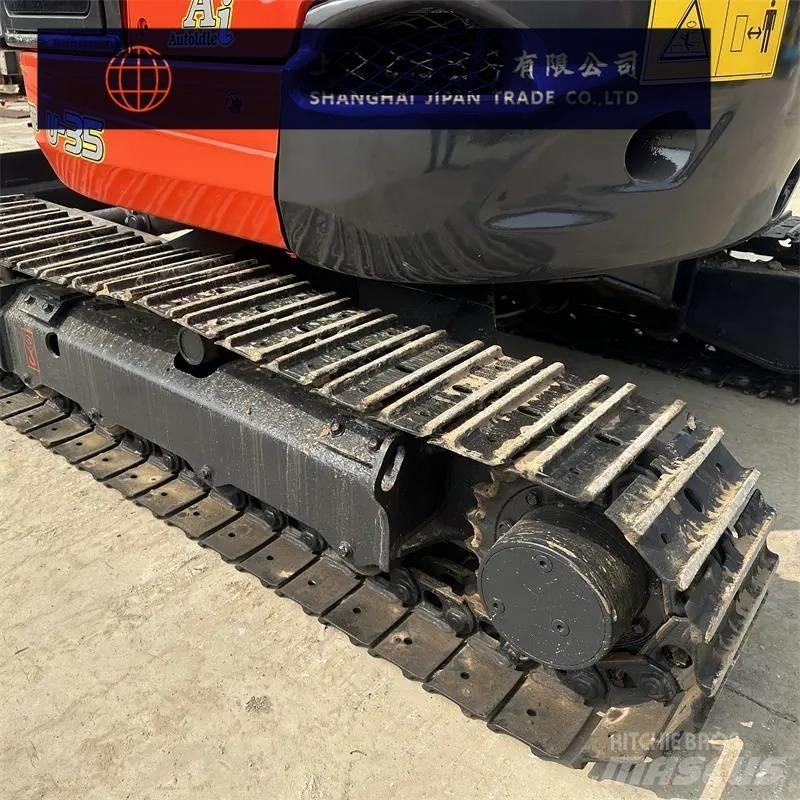 Kubota U 35 小型挖掘机