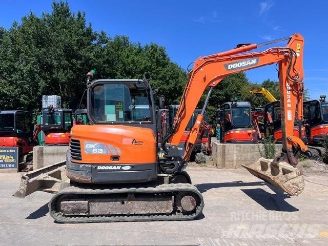 Doosan DX 63-3 小型挖掘机