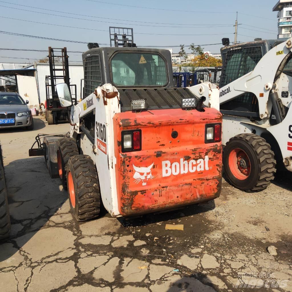 Bobcat S160 滑移装载机