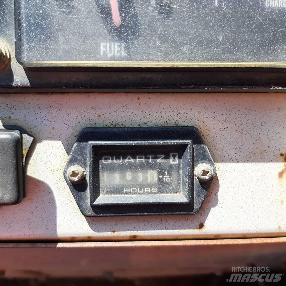 IHI IC 35 履带式自卸车
