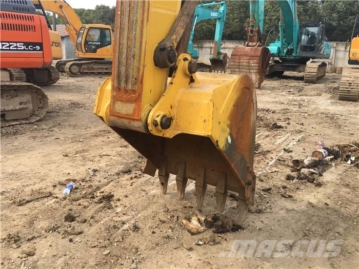 Komatsu PC 200-7 履带挖掘机