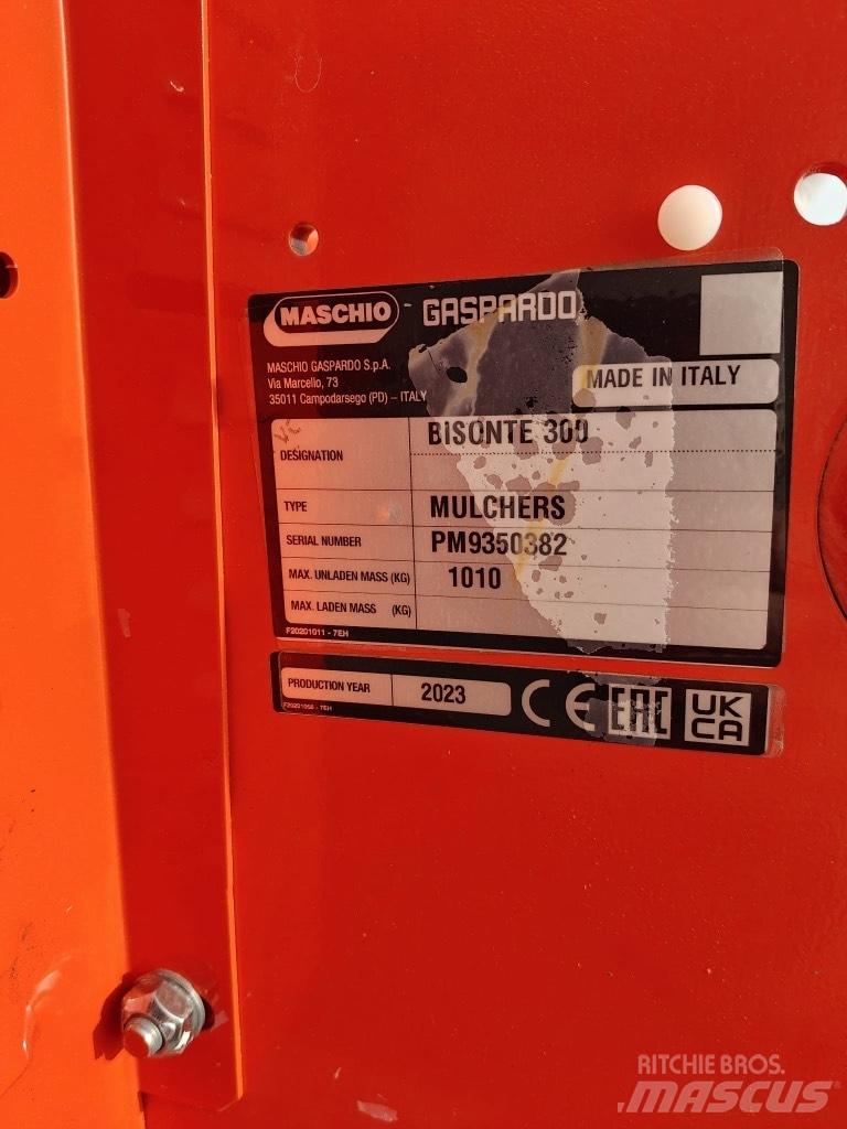 Maschio Bisonte 300 牧场割草机和切顶器