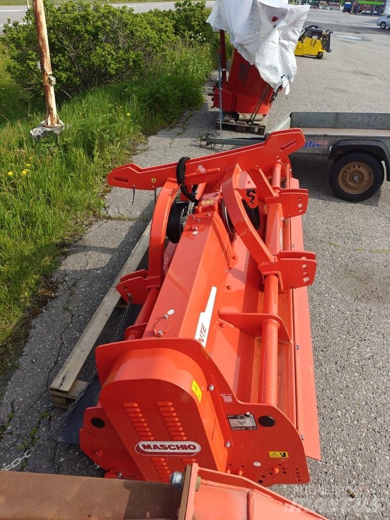 Maschio Bisonte 300 牧场割草机和切顶器