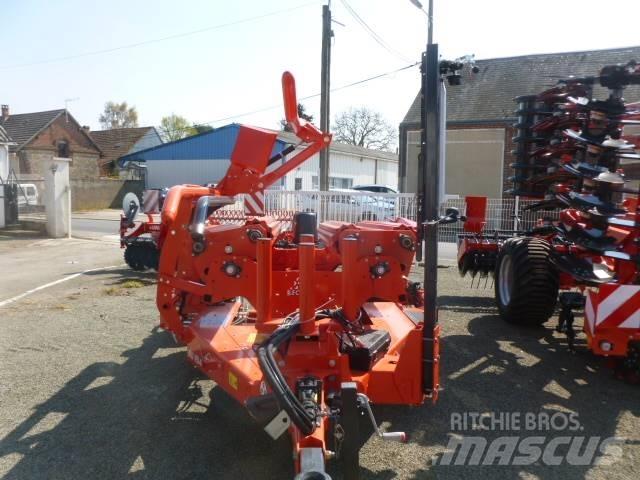 Kuhn SW 1614 牧草包膜机