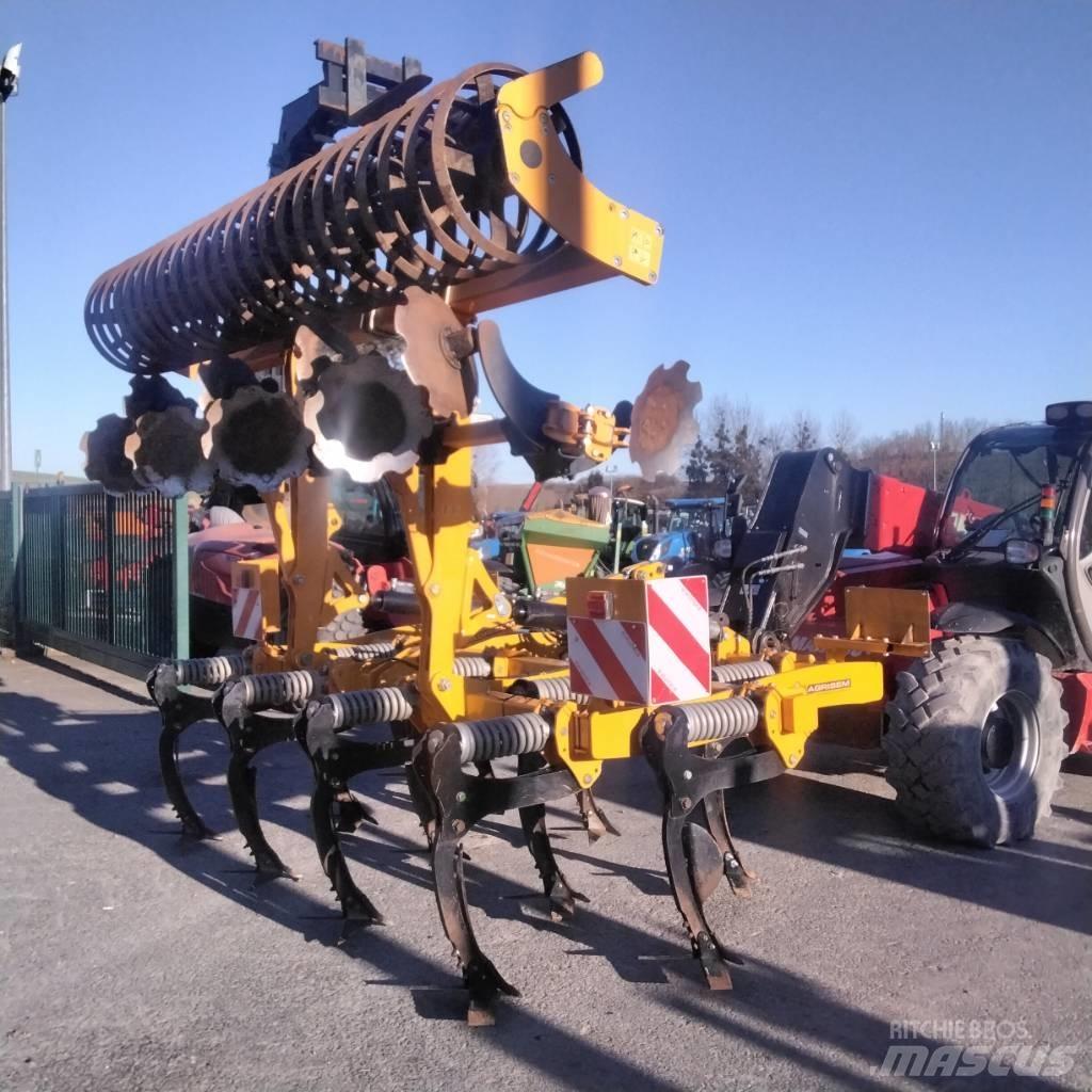 Agrisem AgroMulch 手扶中耕机