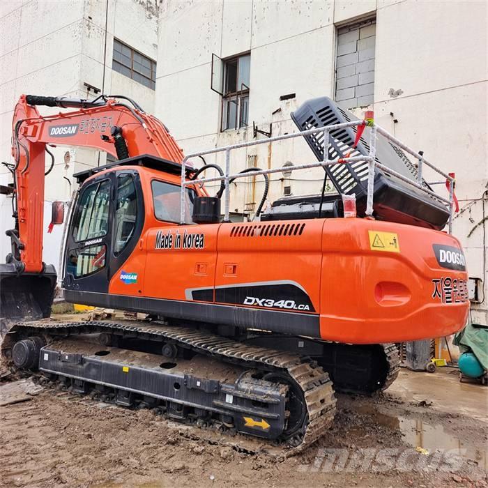 Doosan DX 340 LC 履带挖掘机