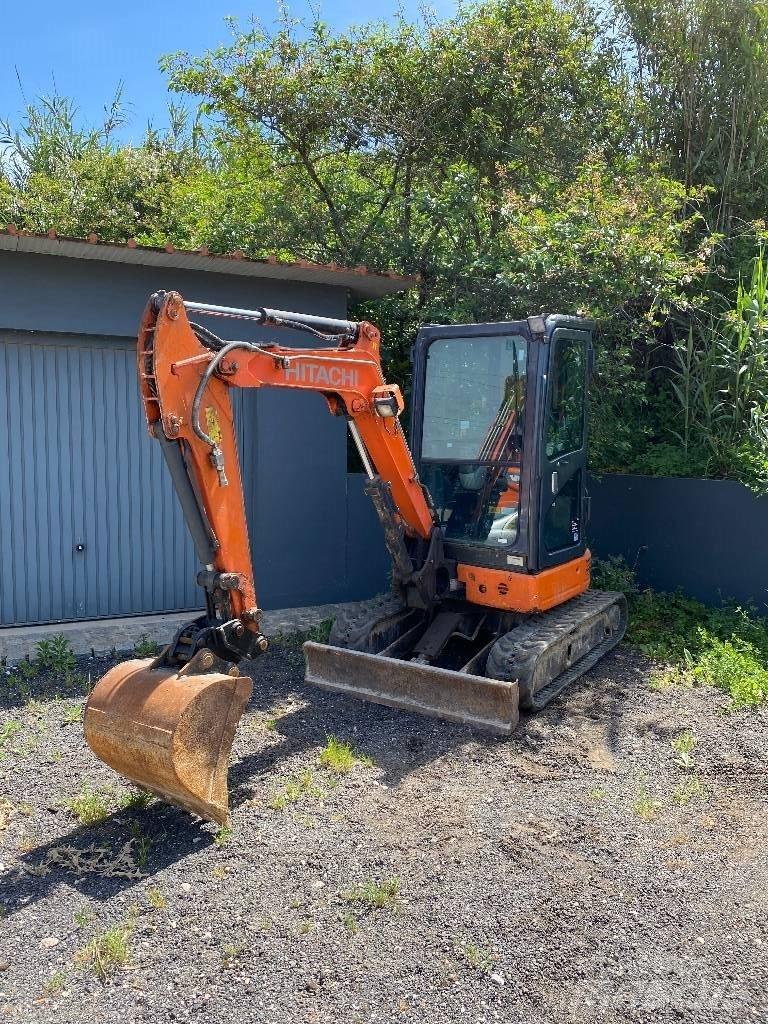Hitachi ZX 26 小型挖掘机