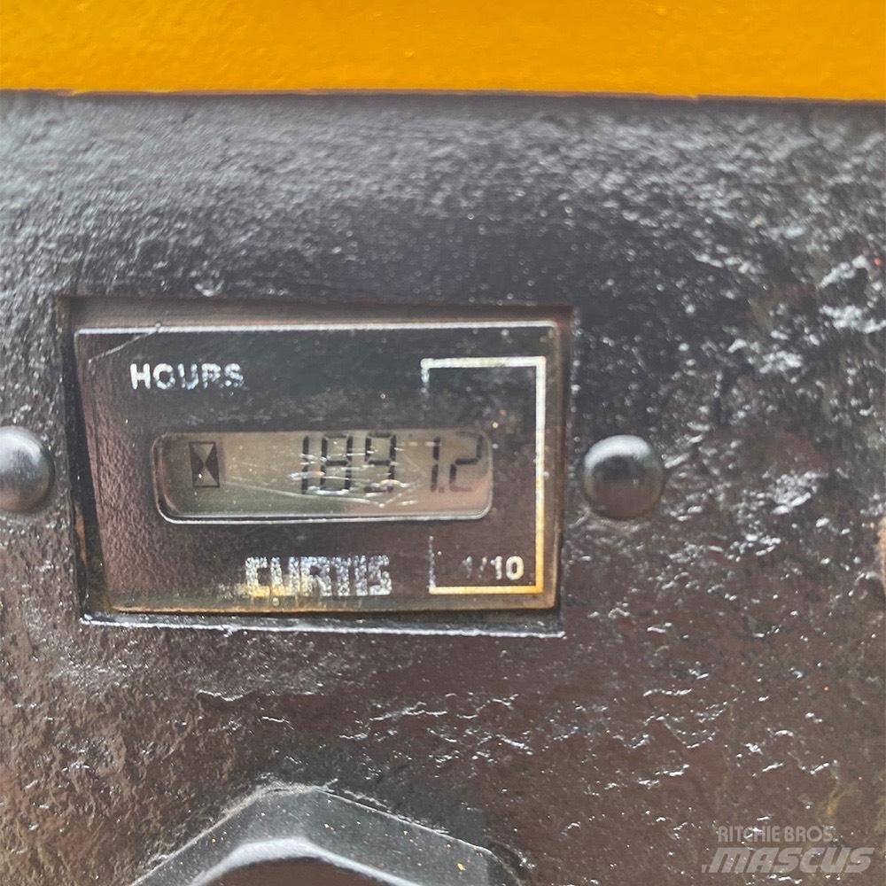 Terex MBR71B 单轮压路机