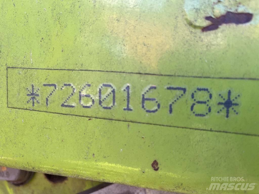 CLAAS Rollant 255 RC 圆捆打捆机