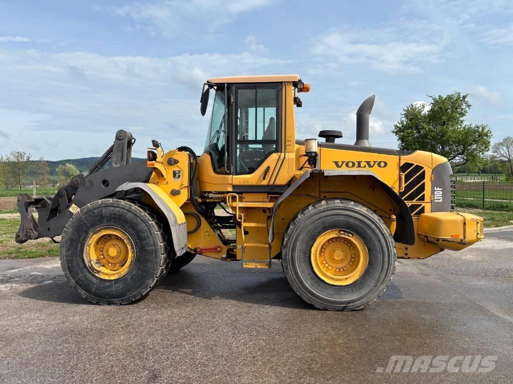 Volvo L 110 F 轮式装载机