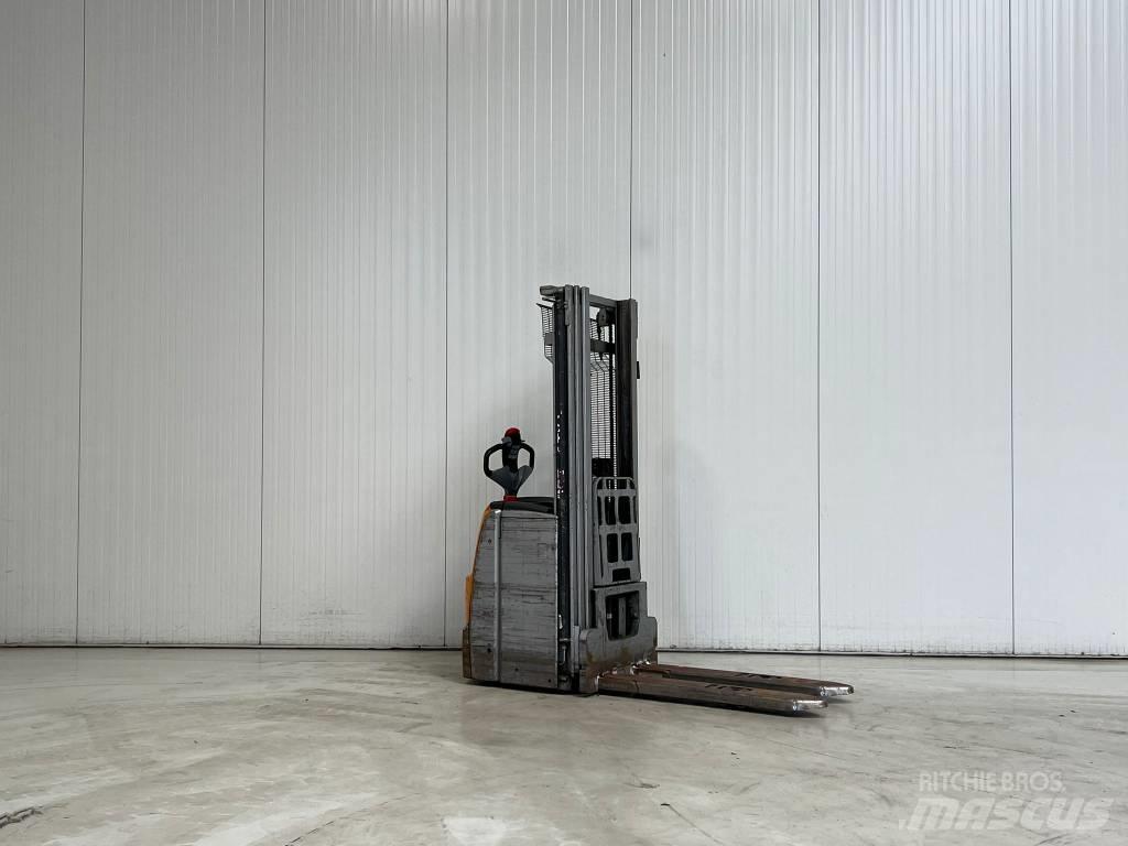 Still EXV16 手推堆垛车