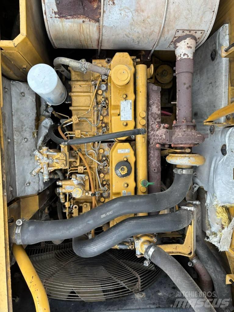 CAT 320 D L 履带挖掘机