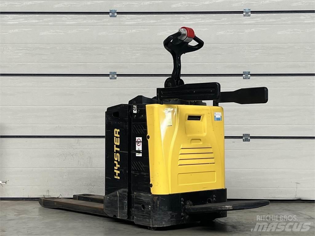 Hyster P2.0S 手摇升降机