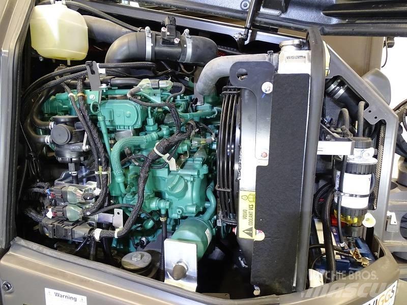 Volvo ECR50F 小型挖掘机