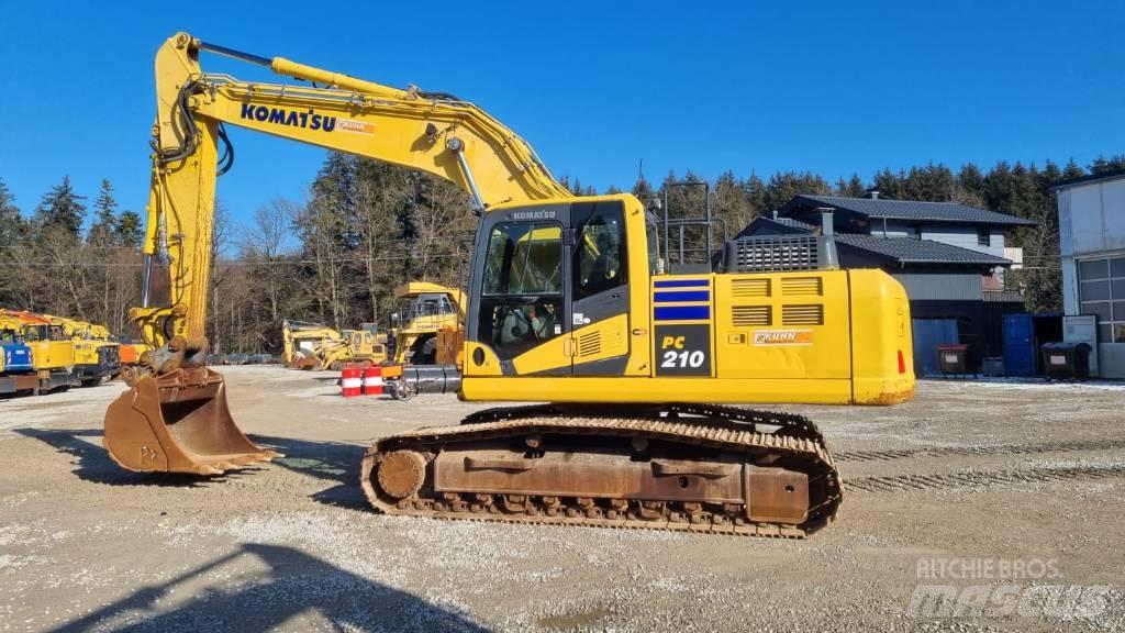 Komatsu PC 210 LC-11 履带挖掘机